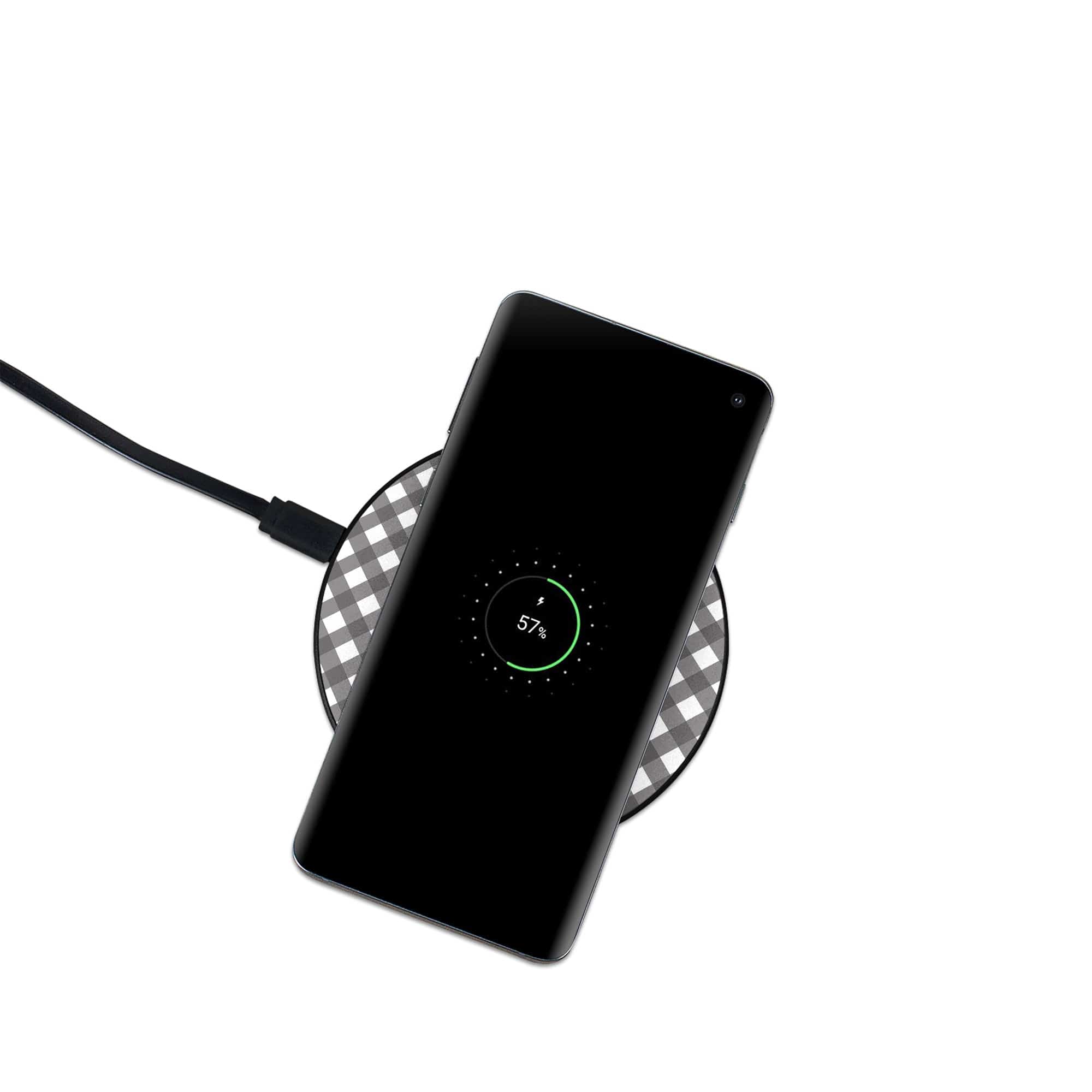 Cross Checkers | Diagonal Plaid Wireless Charging Pad in Black