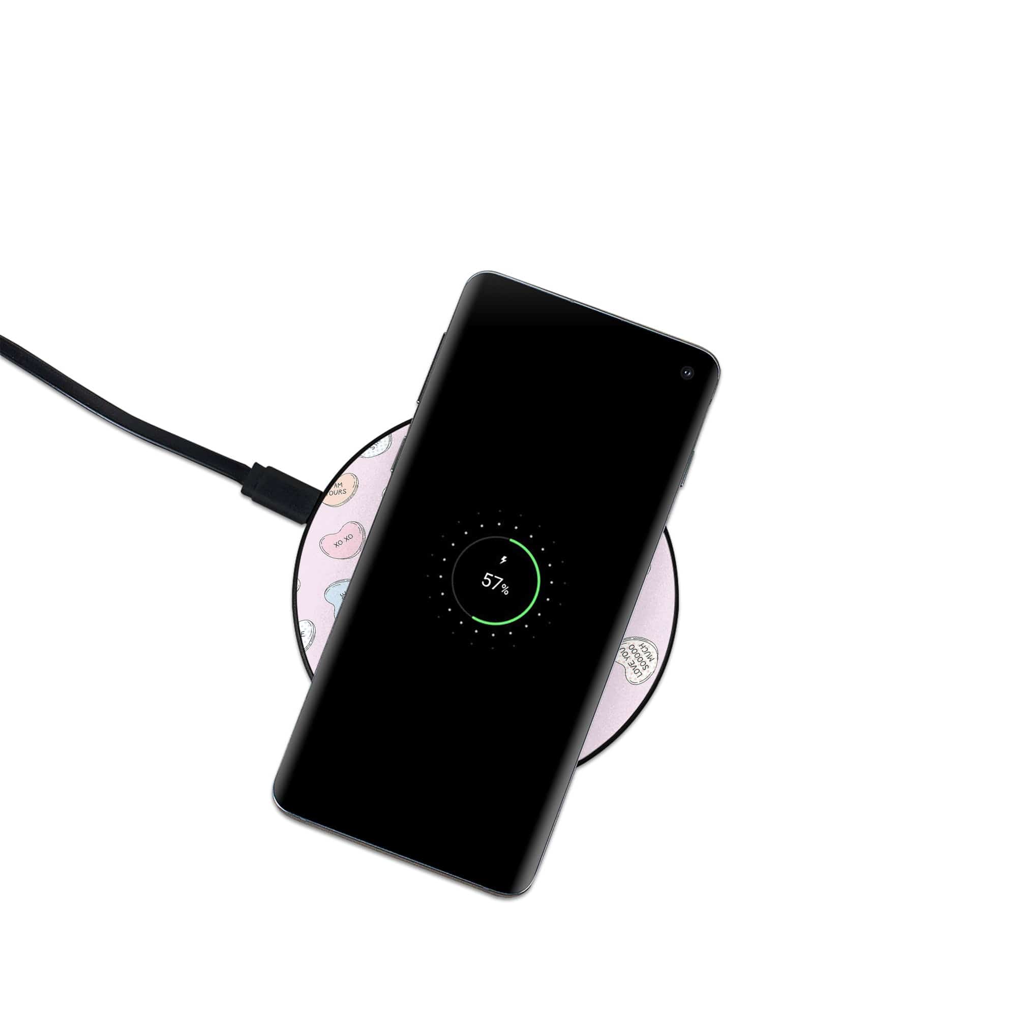 Sweet Nothings | Candy Hearts Wireless Charging Pad in Black