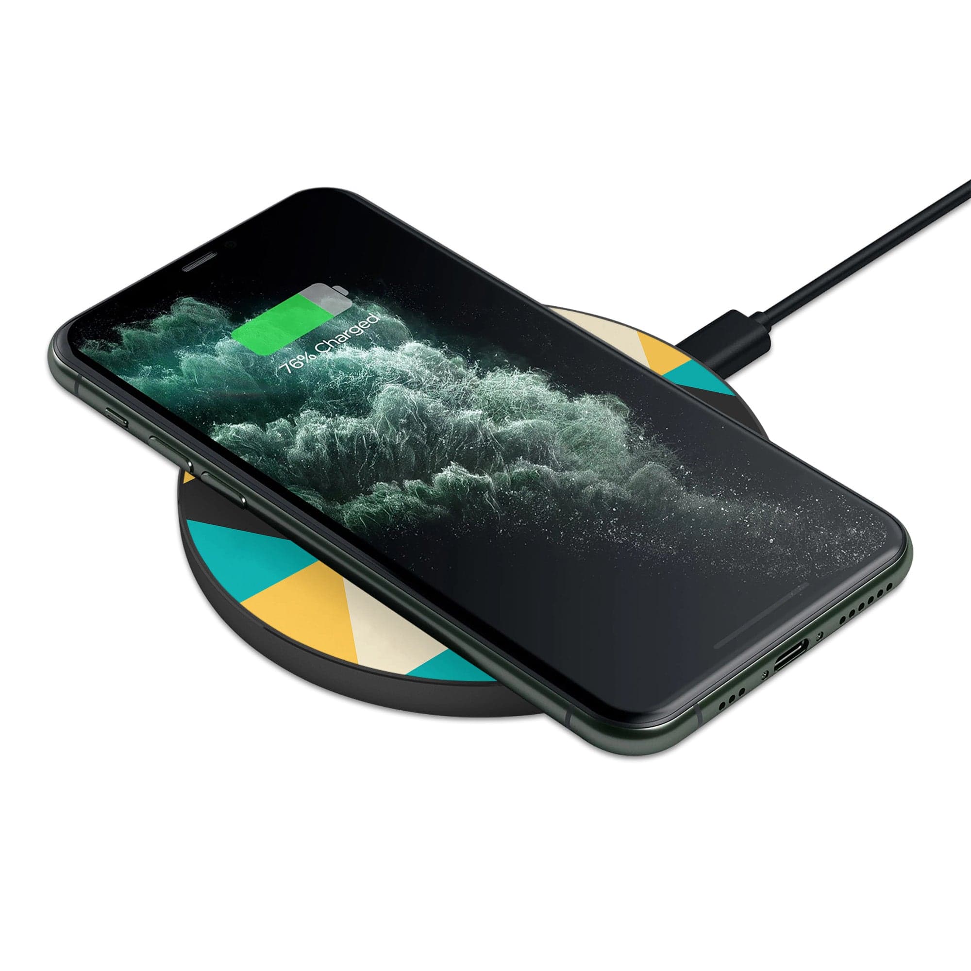 Triangulator | Triangle Shapes Wireless Charging Pad in Black